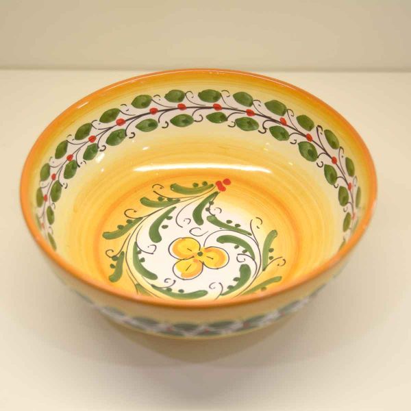 Ciotola rotonda in ceramica di Caltagirone