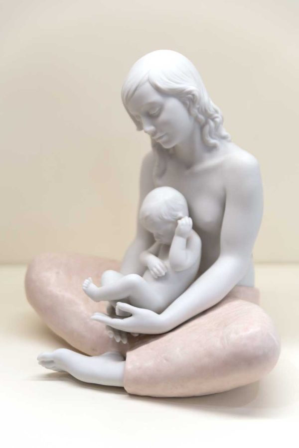 Statuina La madre