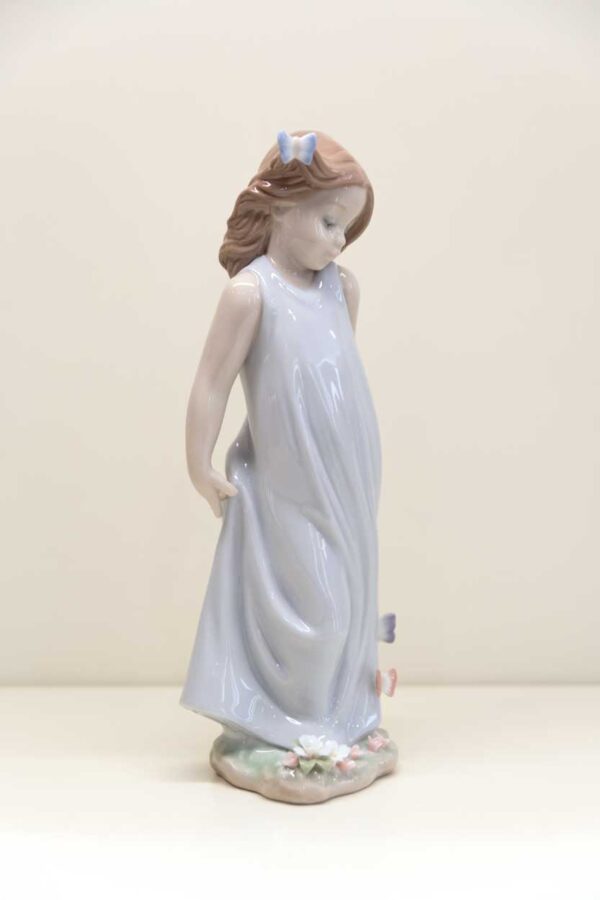 Statuina Amica Delle Farfalle Statuina Amica Delle Farfalle