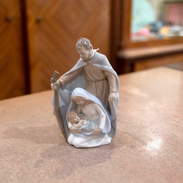 Natività - Sacra Famiglia in Porcellana Lucida
