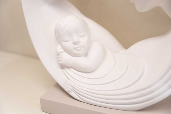Sacra Famiglia Bianca Con Base Colore Tortora