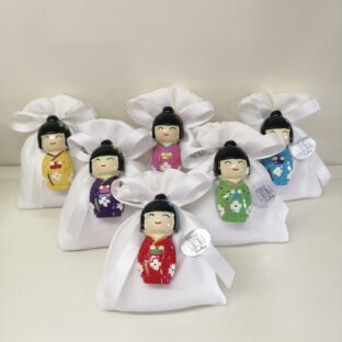 Sacchetto Con Calamita "Kokeshi"