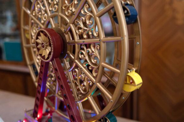 Ruota Panoramica con Luci Musica e Movimento Ruota Panoramica con Luci Musica e Movimento