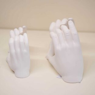 Scultura "Mani Cuore" Bianca