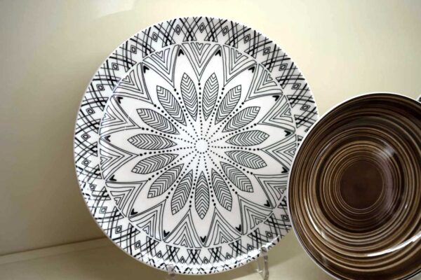 Servizio piatti 18 pezzi Tribal Servizio piatti 18 pezzi Tribal