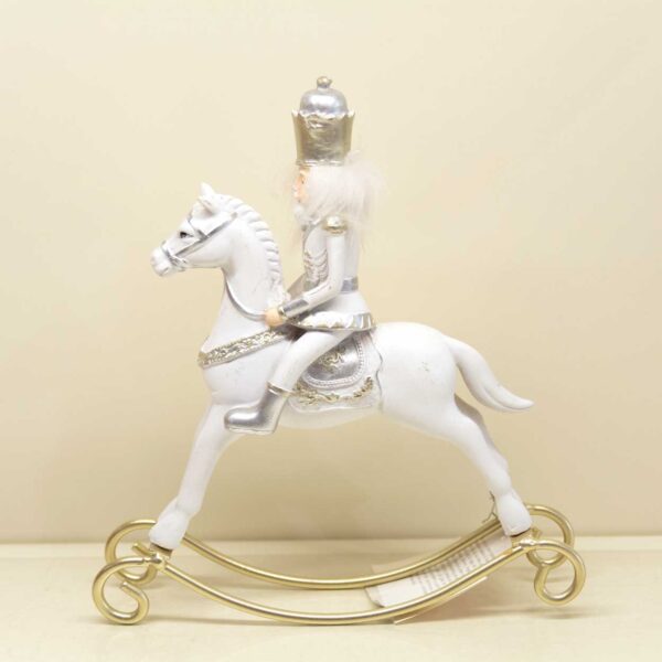 Schiaccianoci a cavallo decoro bianco e oro Schiaccianoci a cavallo decoro bianco e oro
