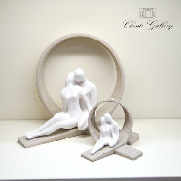 Figura Coppia Innamorati vortice color nocciola Figura Coppia Innamorati vortice color nocciola