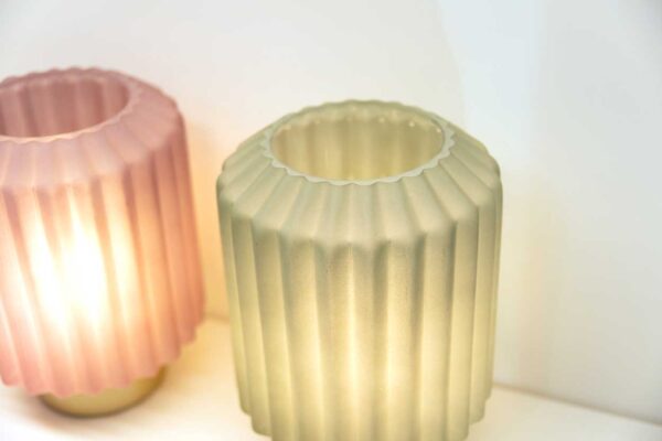 Lampada Da Tavolo Con Luce A Led Lampada Da Tavolo Con Luce A Led